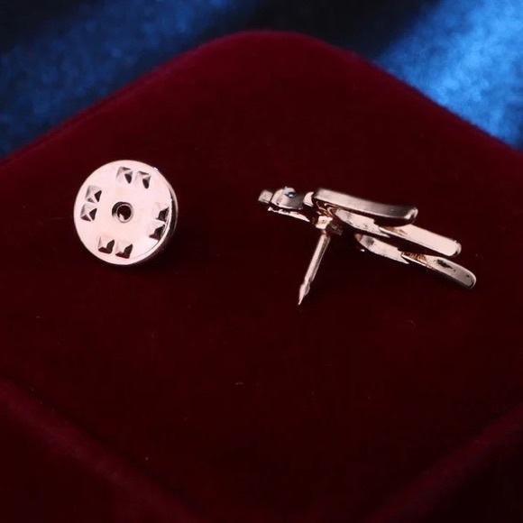 Trident Brooch Metal Lapel Pin Men's Suit Collar Pin Shirt Accessory Men’s Gift - Picture 5 of 6